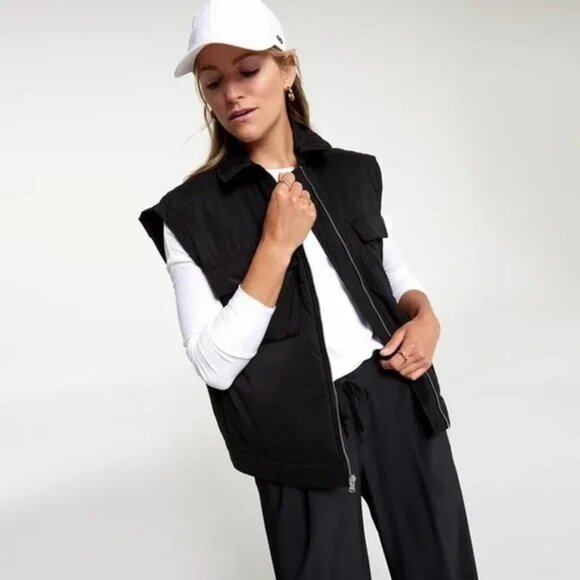 CALIA by Carrie Underwood Jackets & Blazers - CALIA by Carrie Underwood Black Puffer Vest